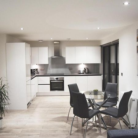 Morland Apartments - Romford Buitenkant foto